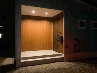 機能美を極めた、こだわりのアイランドキッチンが暮らしの主役。