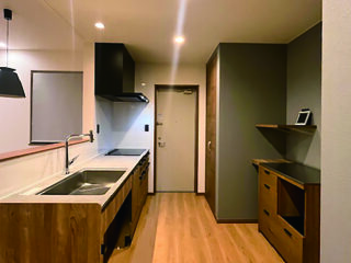 暮らしやすさも、美しさも。どちらも叶える夫婦の平屋。