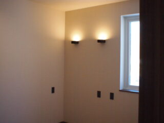 暮らしやすさも、美しさも。どちらも叶える夫婦の平屋。